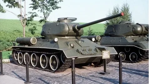 Смех и грех: в Луганске угнали танк