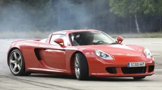 Аварія із зіркою Форсажу - позов на Porsche