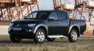 Пікап Mitsubishi L200 стане Фіатом