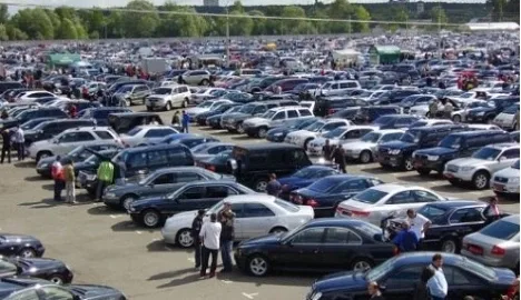 Following the primary market, the used car market is falling