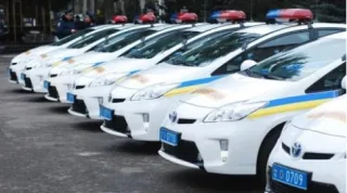 У Луганську злочинці захопили машини ДАІ
