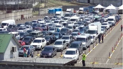 The situation at the crossing to Crimea is worsening
