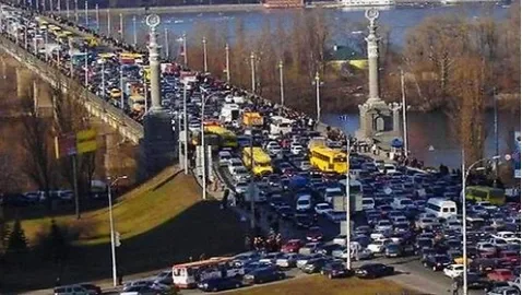 Киевские дороги опустели: в столице исчезли пробки