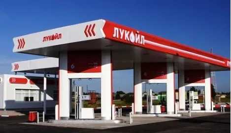 «Лукойл» розпродав усі заправки в Україні