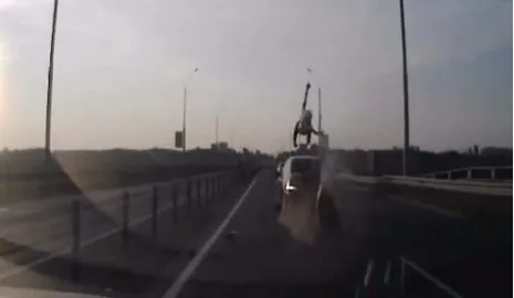 Залишився живий, заплати сім мільйонів