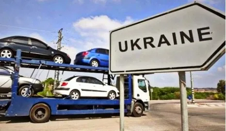 Imports of cars to Ukraine decreased threefold