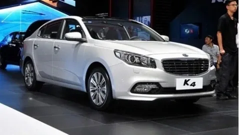 KIA представила новий седан K4