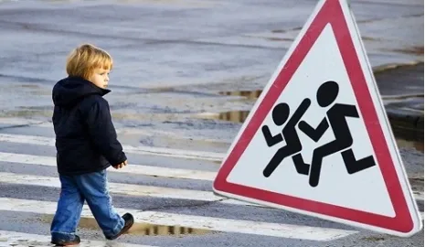 Ukrainian traffic police asks to be more attentive to pedestrians