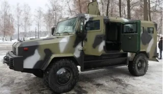 Під Києвом випробували новий бронеавтомобіль Козак