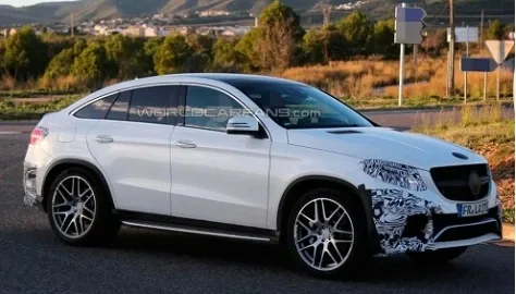 Mercedes GLE Coupe: competitor to BMW X6 almost without camouflage