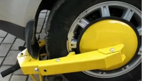 Authorities want to legalize wheel clamping