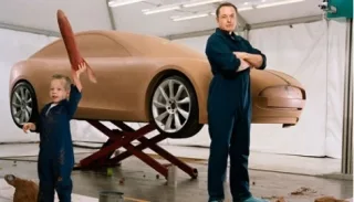 Синок творця Tesla Model S розкритикував творіння батька