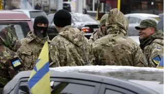 Бійці «Айдара» перекрили дорогу біля МінОборони