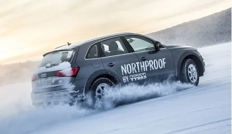 Советы по зимнему вождению от Алексея Мочанова и Nokian Tyres