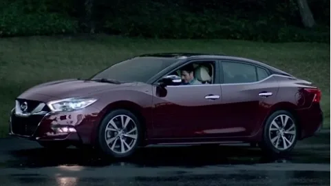 Nissan представил новый седан Maxima