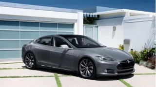 Tesla продаватиме б/у електрокари через інтернет
