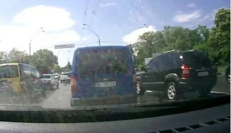 В Киеве принципиальность и наглость привели к ДТП