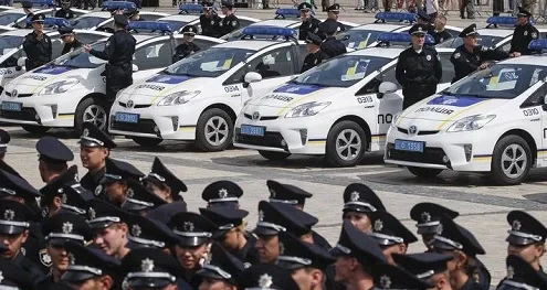 1100 человек выйдут на улицы Днепропетровска в качестве полицейских