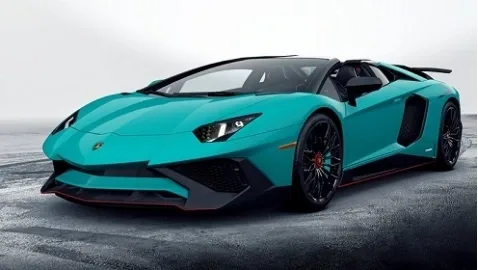 В сети появились первые снимки нового Lamborghini Aventador