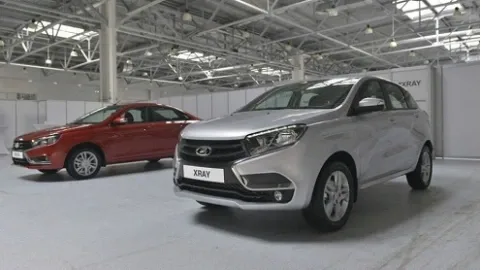 First photos of pre-production Lada Vesta and XRay