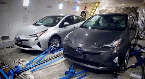 First photos of the new Toyota Prius 2016