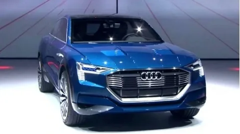 Audi представила электрический кроссовер E-tron Quattro