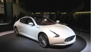 У Франкфурті показали тайванського конкурента Tesla Model S