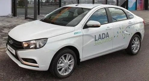 AvtoVAZ made a dual-fuel Lada Vesta