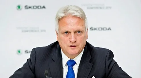 Following the head of VW, the chairman of Skoda resigns