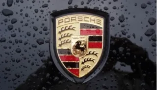 Porsche может выпустить маленький кроссовер