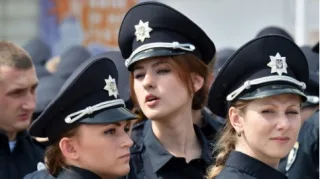 Завтра поліція стане «повноправною»