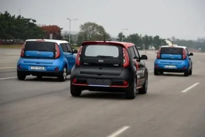 KIA работает над беспилотным авто и водородной установкой