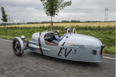 Morgan to present hand-built 3-wheeled electric vehicle