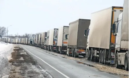 Ukraine and Russia lift restrictions on truck transit