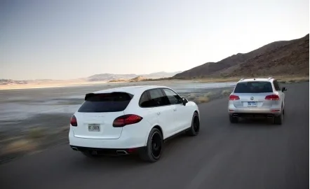 Немцы отзывают VW Touareg и Porsche Cayenne