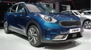 KIA Niro - new Korean crossover with hybrid powertrain