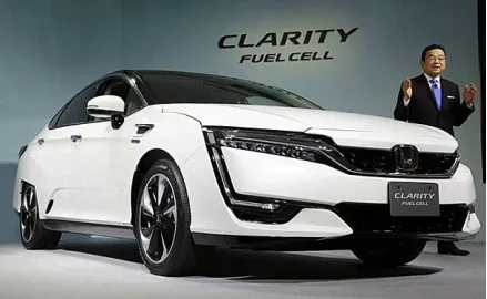 В Японии объявили старт продаж водородной Honda
