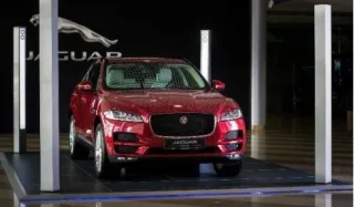 Презентація та старт продажів кросовера Jaguar F-Pace в Україні