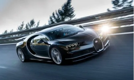 Bugatti научит своих клиентов разгоняться ездить на пределе