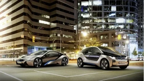 BMW переключится с электромобилей на автономные машины