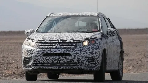 Кроссовер Mitsubishi ASX нового поколения впервые замечен на тестах