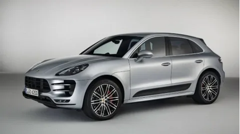 Кроссоверу Porsche Macan добавили мощности