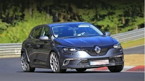 Renault вывело на тесты новый Megane RS