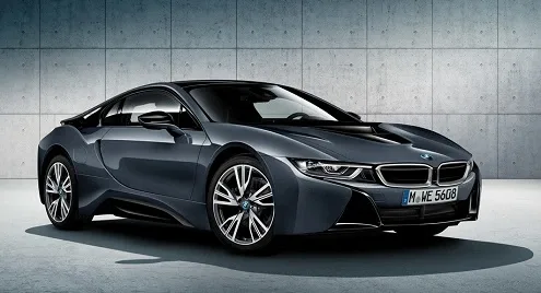 BMW привезет в Париж спецверсию споркара i8