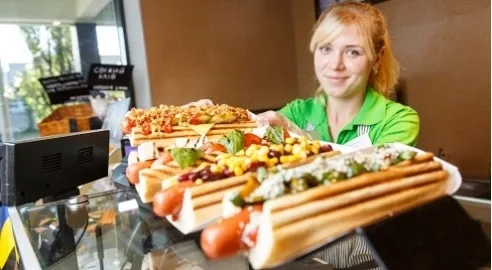 You can already enjoy new hot dogs with delicious sauce in 4 regions of Ukraine