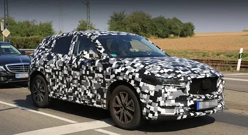 Новая Mazda CX-5 выехала на тесты