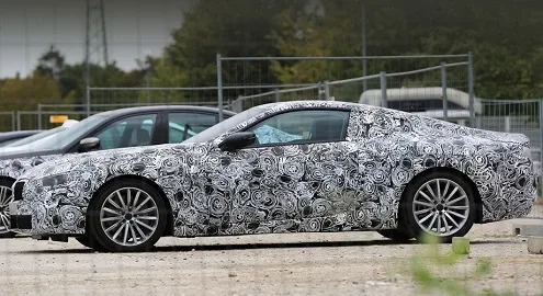 BMW тестирует новую «восьмерку»