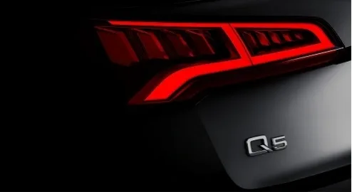 Audi рассекретила первый тизер нового Q5