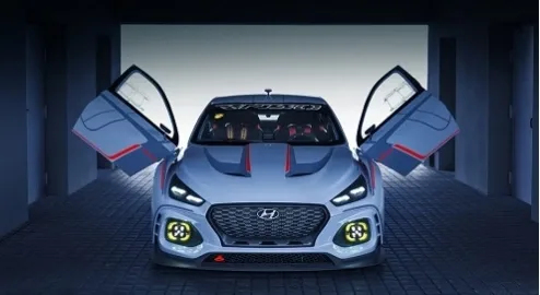 Hyundai i30 превратили в спортивный шоу-кар