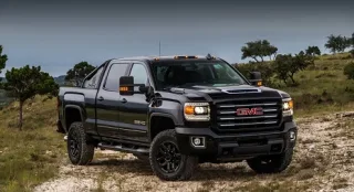 GMC Sierra pickup received a super-powerful diesel V8